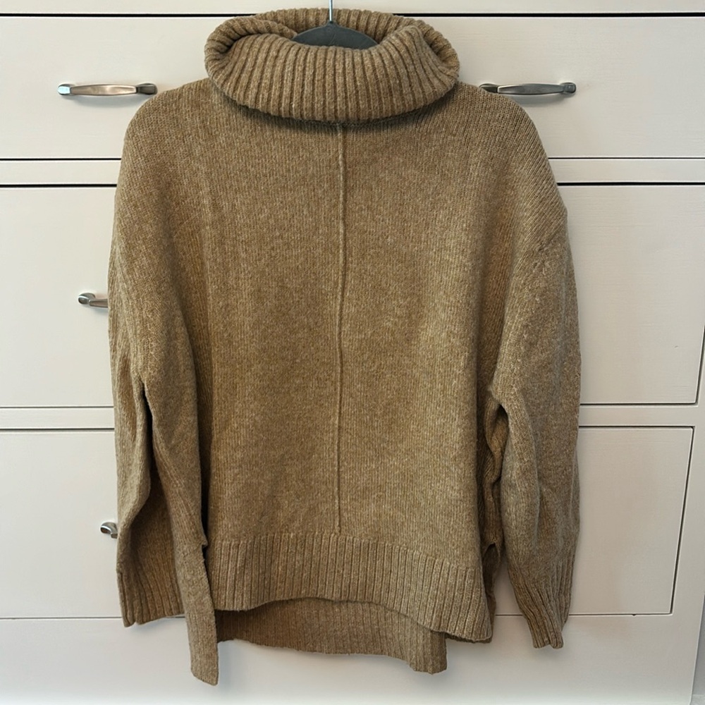 Thick turtleneck sweater